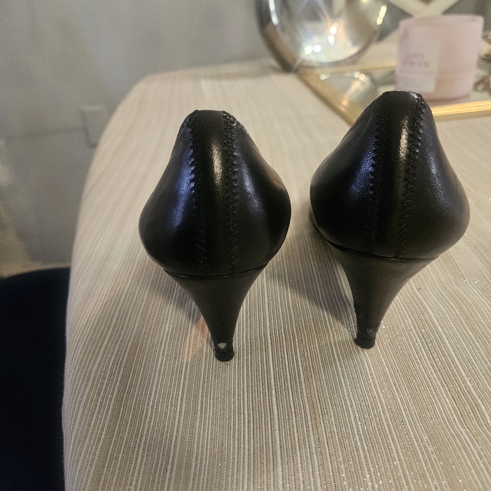 Prada black heels - Picture 12 of 13